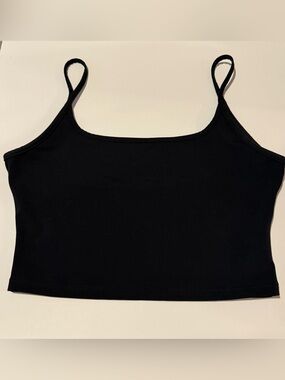 Buff Bunny Cropped Tank Top - Black